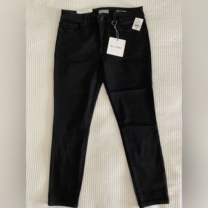 DL1961 Florence Cropped Mid-Rise Instasculpt Skinny Jean